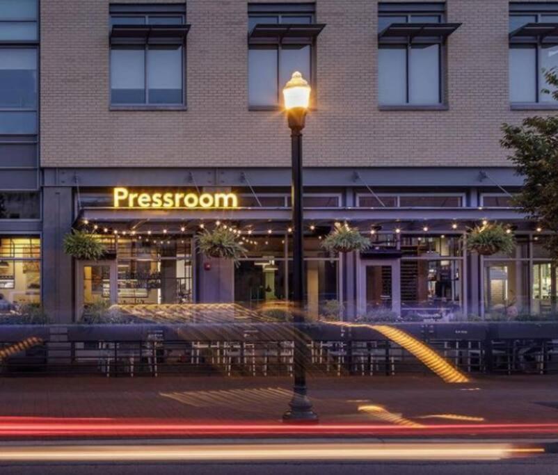 The Willa On 7Th, Located In Downtown Bentonville! Extérieur photo