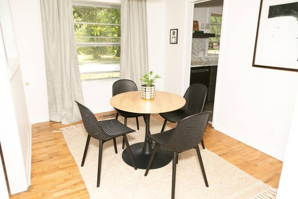 The Willa On 7Th, Located In Downtown Bentonville! Extérieur photo