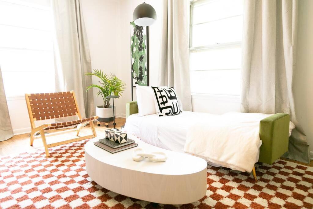 The Willa On 7Th, Located In Downtown Bentonville! Extérieur photo